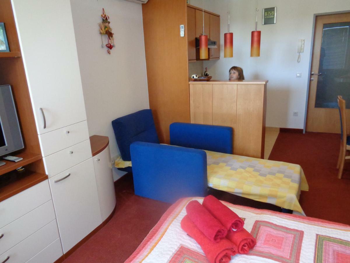 Apartment Maja Moravske-Toplice Exteriör bild